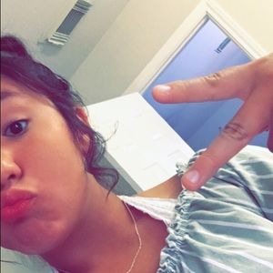 Meet your Posher, Natalie